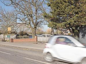 Residents 'disappointed' that speed limit on Oakley Green Road will not be enforced